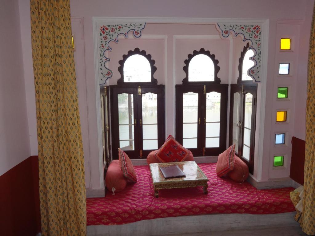 Hotel Thamla Haveli Udaipur Exterior photo